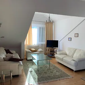 Elena Apartment